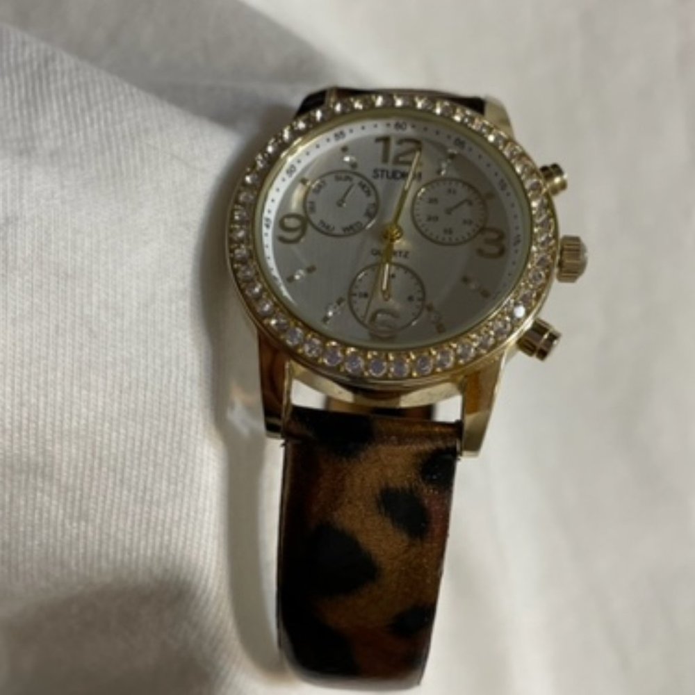 Studio Animal Halo Watch with Crystal Face - Picture 3 of 3